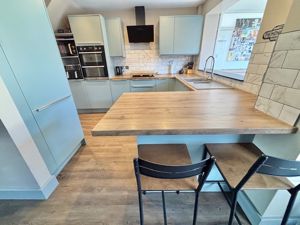 Kitchen- click for photo gallery